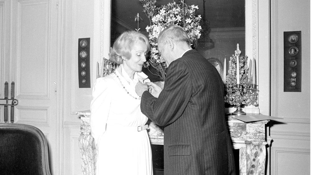 //image/actualités/actualites-casadesus-gisele-remise-de-la-legion-dhonneur.jpg
