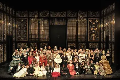 Troupe