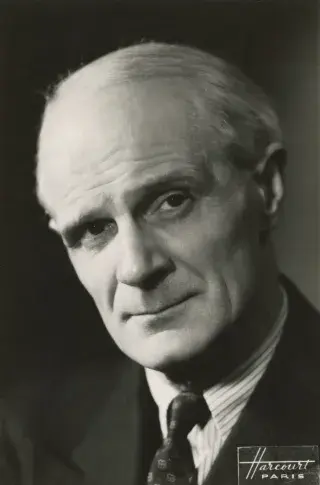 Denis d’Inès, sociétaire de la Comédie-Française de 1920 à 1953. Photographie du Studio Harcourt