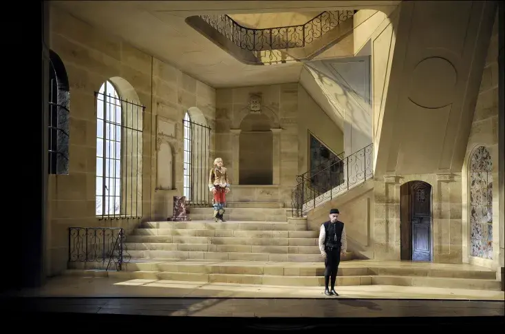 « L’Avare », 2009, mise en scène de Catherine Hiegel, avec Benjamin Jungers (Cléante) et Denis Podalydès (Harpagon)