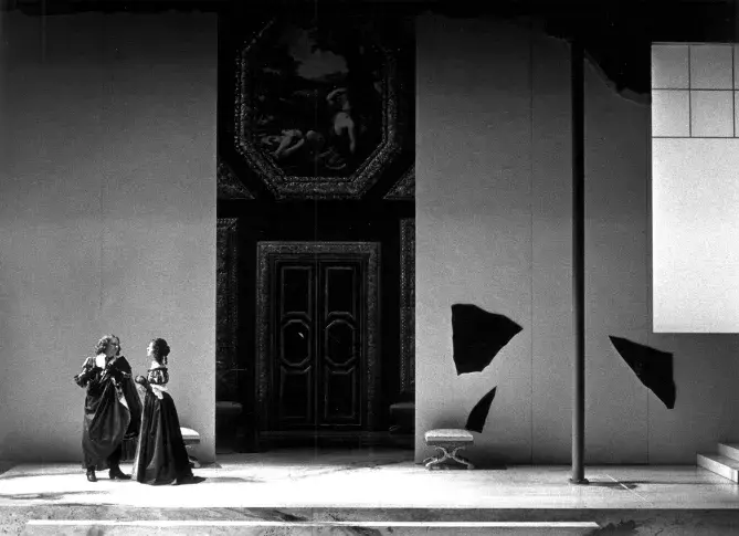 « Le Misanthrope », 1984, mise en scène de Jean-Pierre Vincent, avec Michel Aumont (Alceste) et Ludmila Mikaël (Célimène)