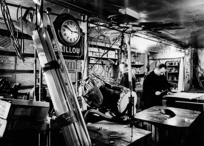 L’atelier des accessoiristes, [années 1960]