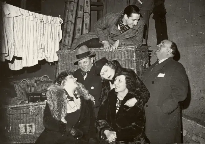 Tournée de la Comédie-Française en Italie (Rome, Florence, Venise, Milan, Gênes, Turin) en 1935, départ (photo. Agence Trampus)