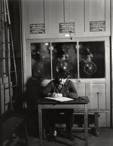Pompier de service, 1958