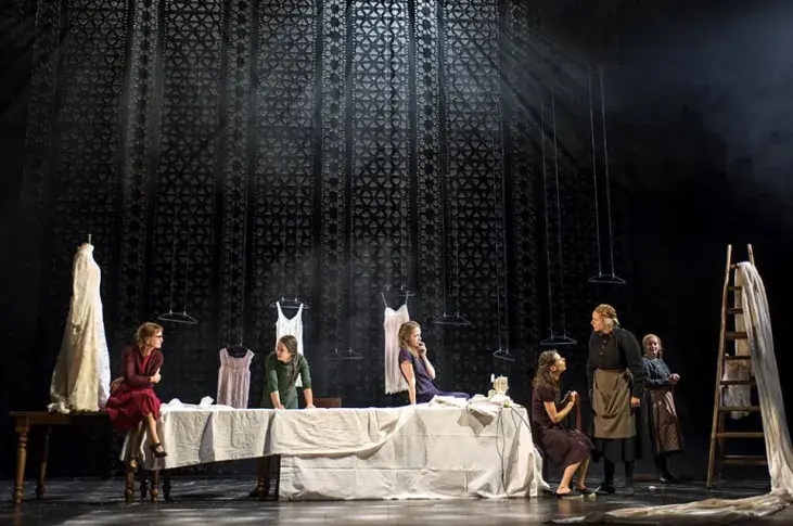 La Maison de Bernarda Alba 15/16