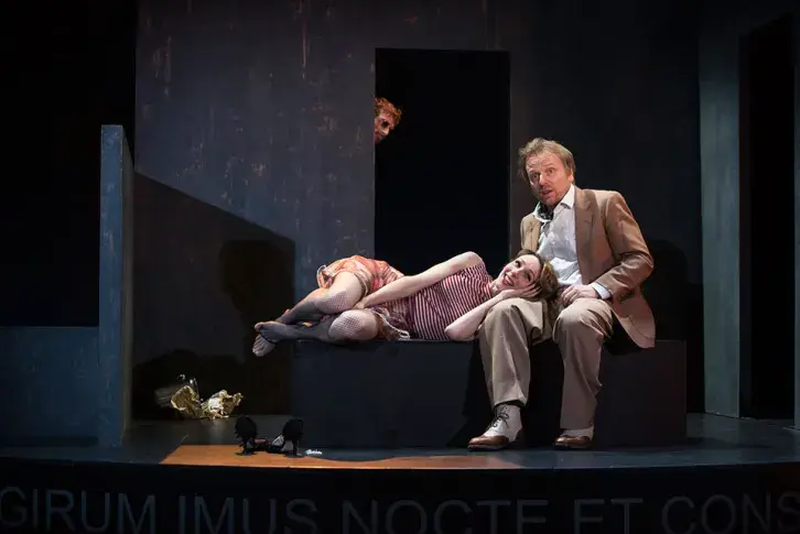 La Ronde 16/17