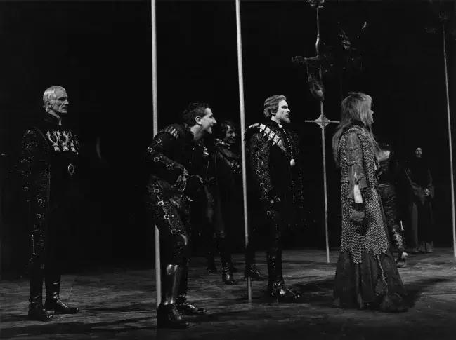 « Richard III » de Shakespeare, traduction de Jean-Louis Curtis, mise en scène de Terry Hands, Cour d'honneur du Palais des Papes, 1972