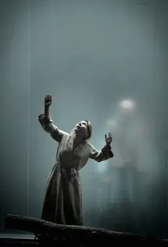 « La Dame de la mer » d’Henrik Ibsen, version scénique et mise en scène de Géraldine Martineau, Vieux-Colombier, 2023