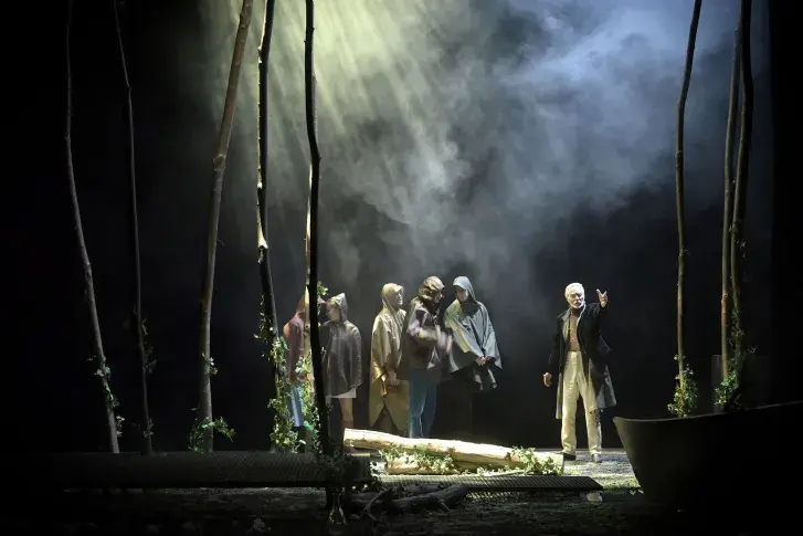« La Dame de la mer » d’Henrik Ibsen, version scénique et mise en scène de Géraldine Martineau, Vieux-Colombier, 2023