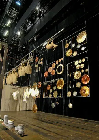 « Cyrano de Bergerac » d’Edmond Rostand, mise en scène de Denis Podalydès, scénographie d’Eric Ruf. Salle Richelieu, 2006. Photographie technique