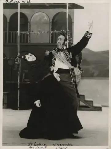« Bolivar », pièce en 3 actes et 10 tableaux de Jules Supervielle, mise en scène d’Émile Fabre, chorégraphie de Serge Lifar, Salle Richelieu, 1936