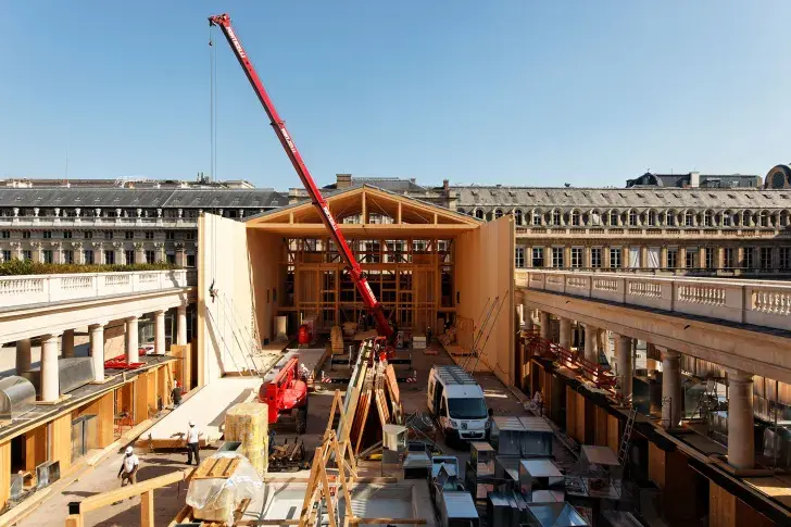 Théâtre Éphémère dans le jardin du Palais-Royal, 2012