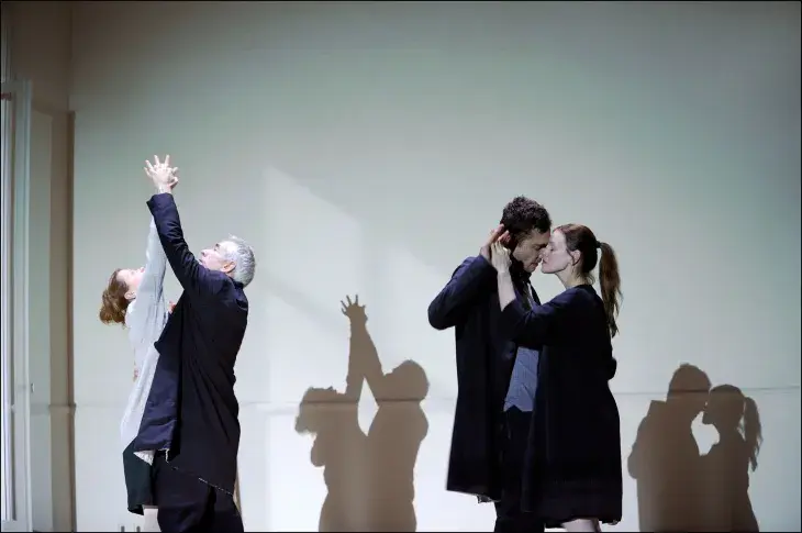 « Pur » de Lars Norén, mise en scène de l’auteur, Théâtre du Vieux-Colombier, 2009
