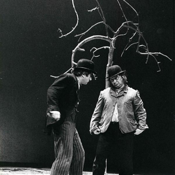 02.20.1978---En-attendant-Godot,-Odéon,-1978---photo