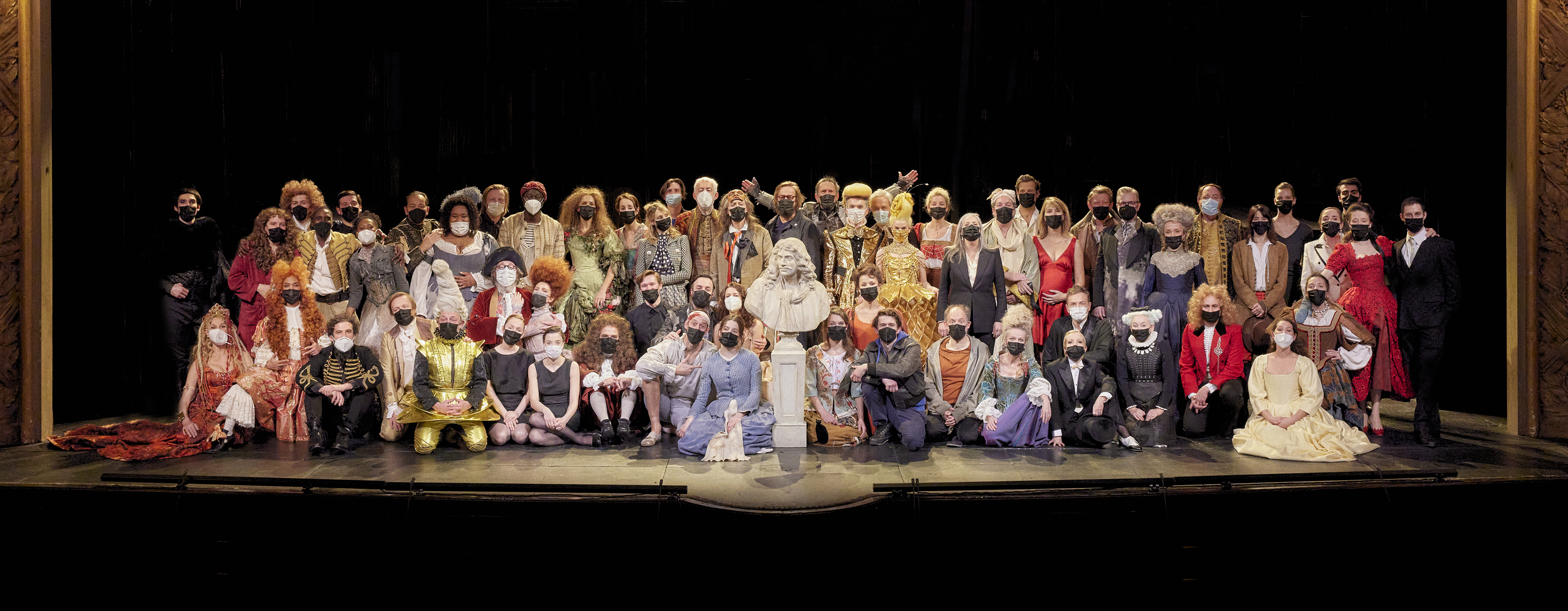 22.-hommage-a-moliere-du-15-janvier-2022-copy-christophe-raynaud-de-lage-coll.comedie-francaise