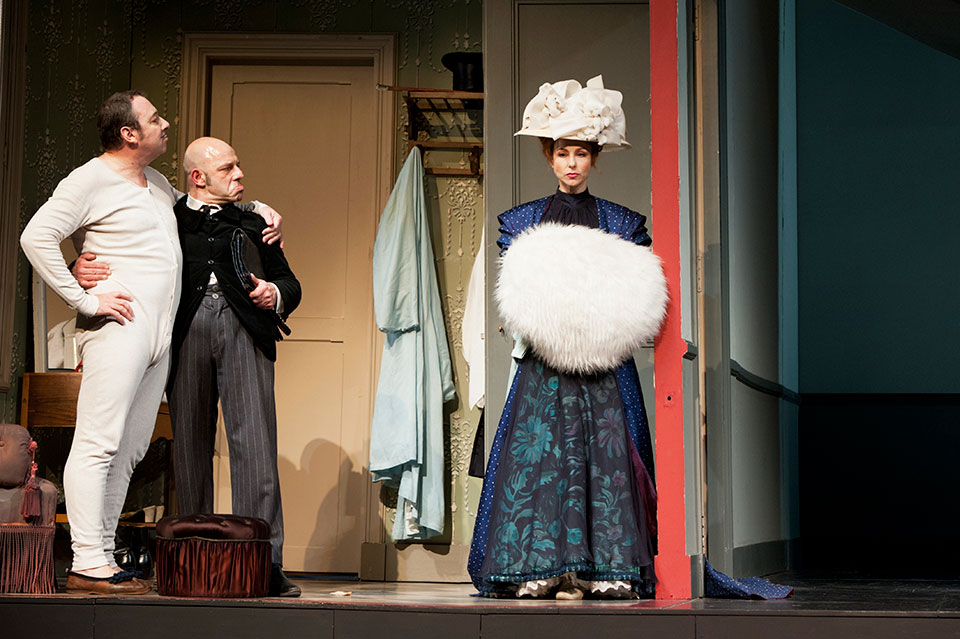 Un Fil A La Patte Comedie Francaise 2011 Un fil à la patte ・ Comédie-Française