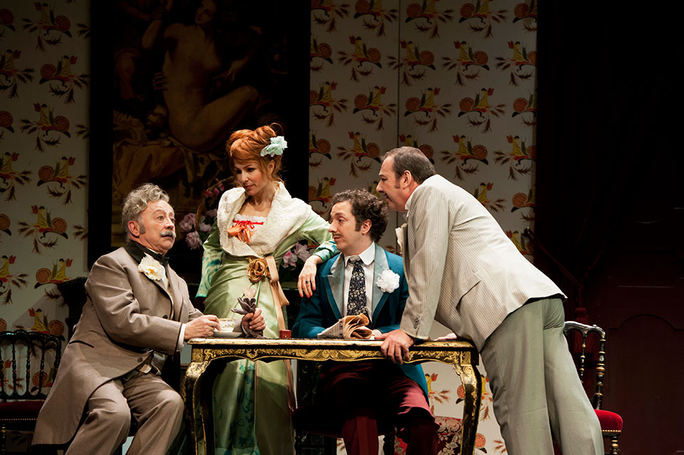 Un Fil A La Patte Comedie Francaise 2011 Un fil à la patte ・ Comédie-Française